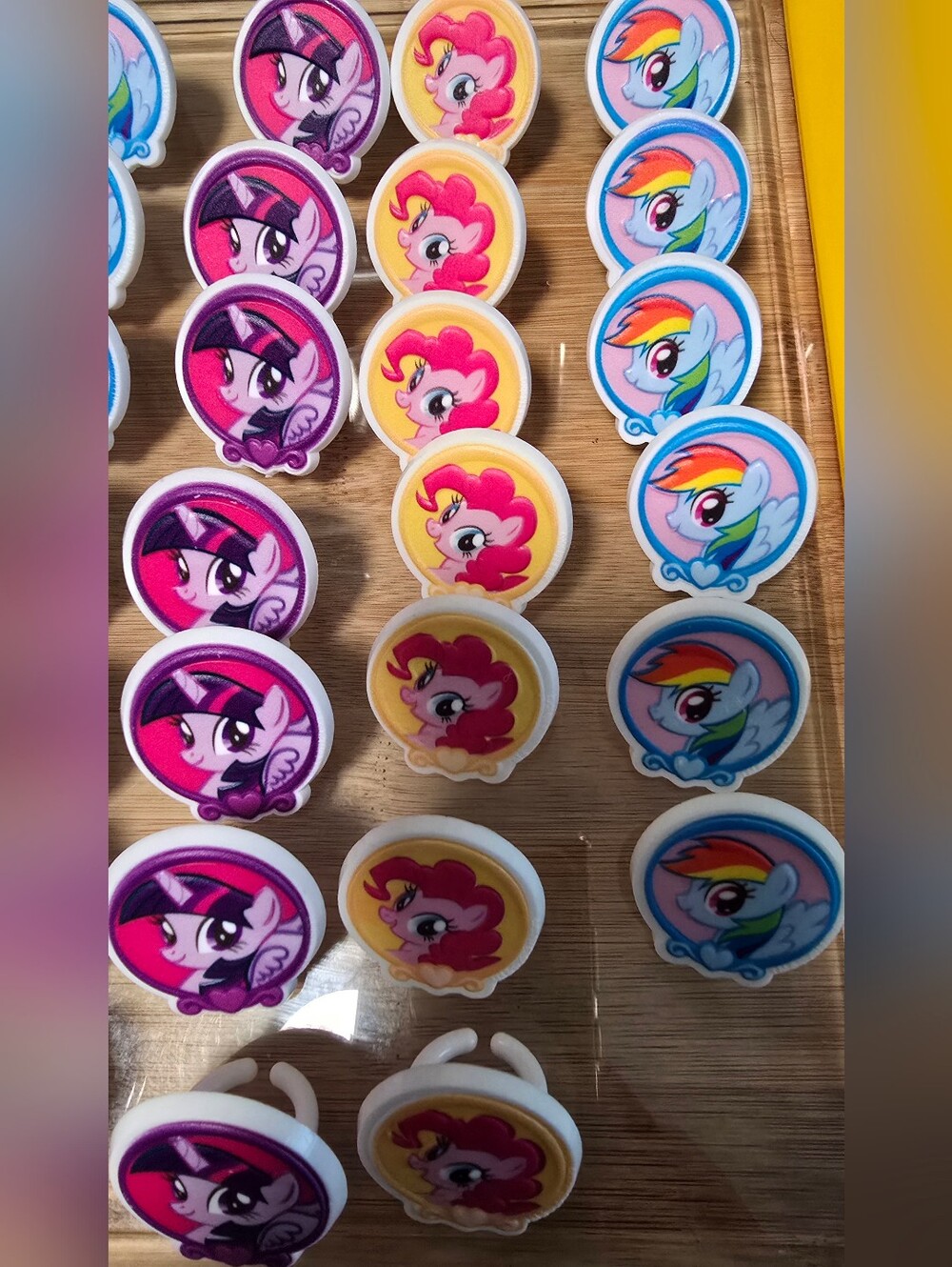 21 Pc My Little Pony Cake Cupcake Rings Charms Party